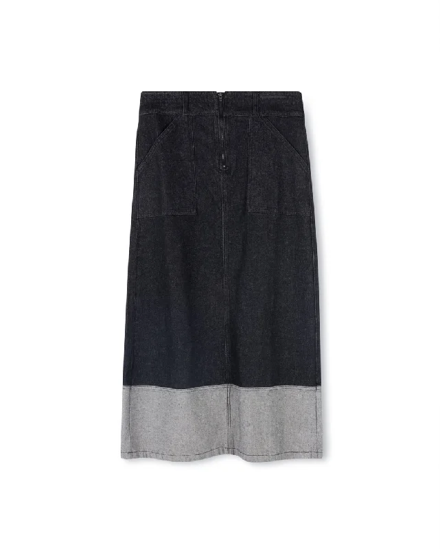 Denim Maxi Skirt With Stitching