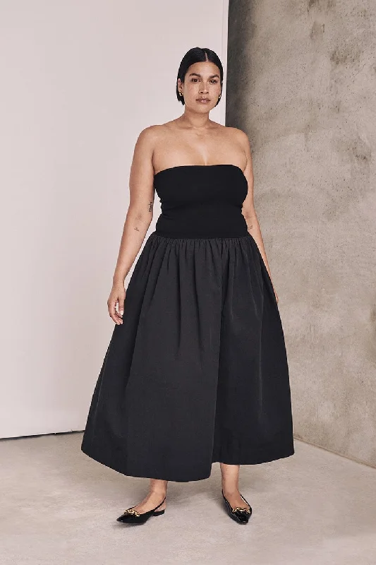 SOPHIE BLACK STRAPLESS MIDI DRESS