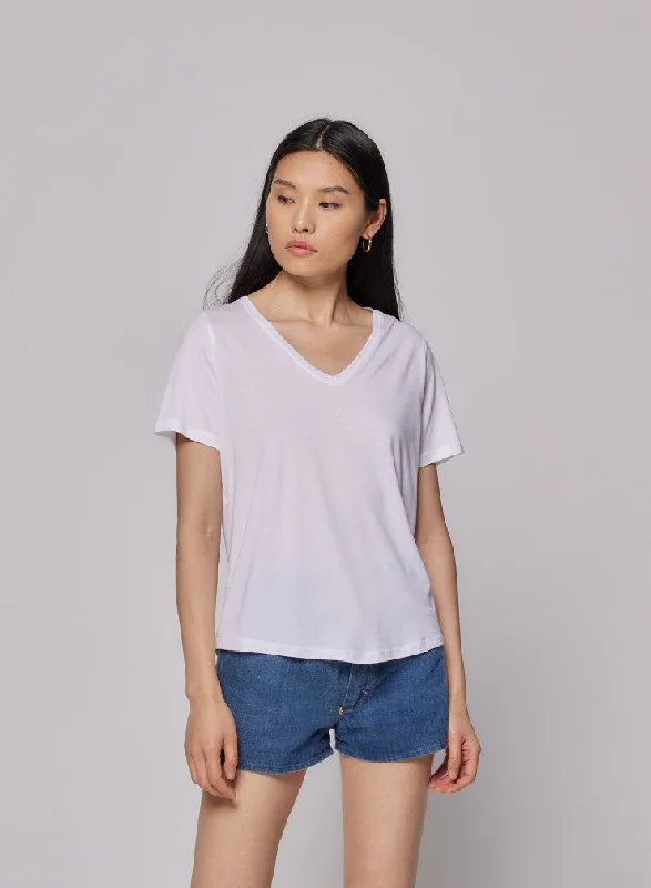 Deluxe V Neck SS Tee White