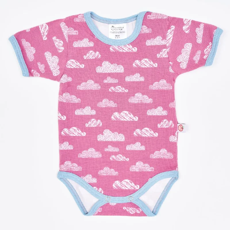 Organic shortsleeve baby body ""Clouds Vintage Rose"" made from 95% organic cotton and 5% elastane