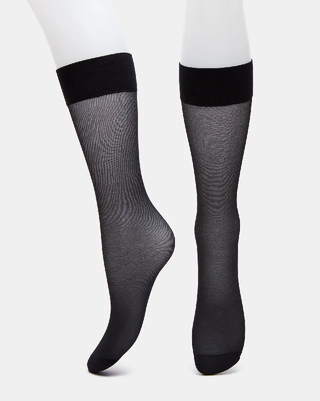 SHEER KNEE HIGH SOCKS BLACK