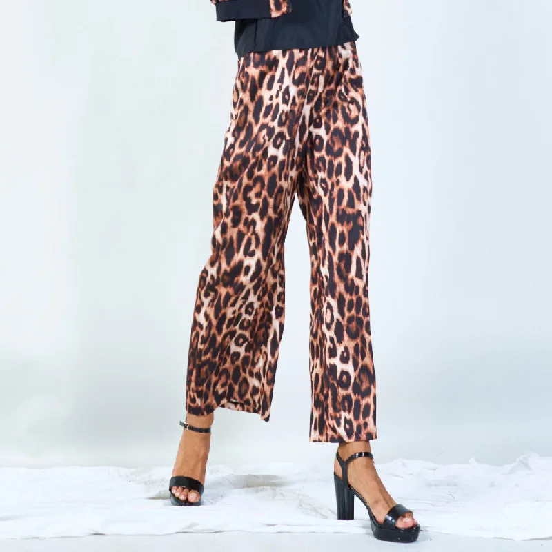 Leopard print wide-leg pants wholesale